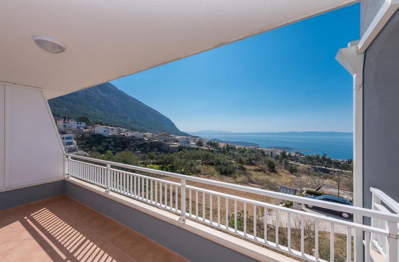 Villa Violeta With Amazing Sea View Makarska Exterior photo
