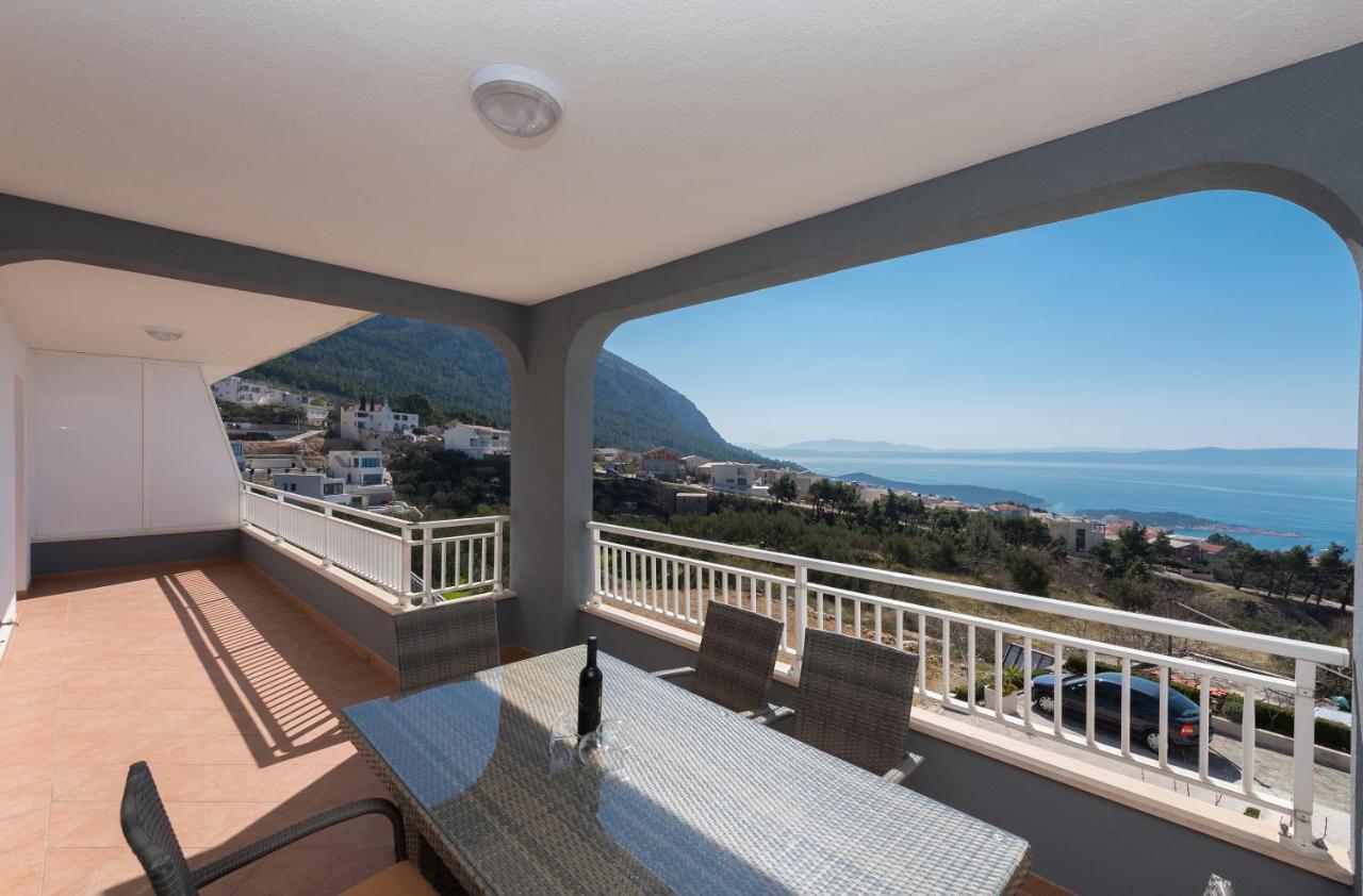 Villa Violeta With Amazing Sea View Makarska Exterior photo