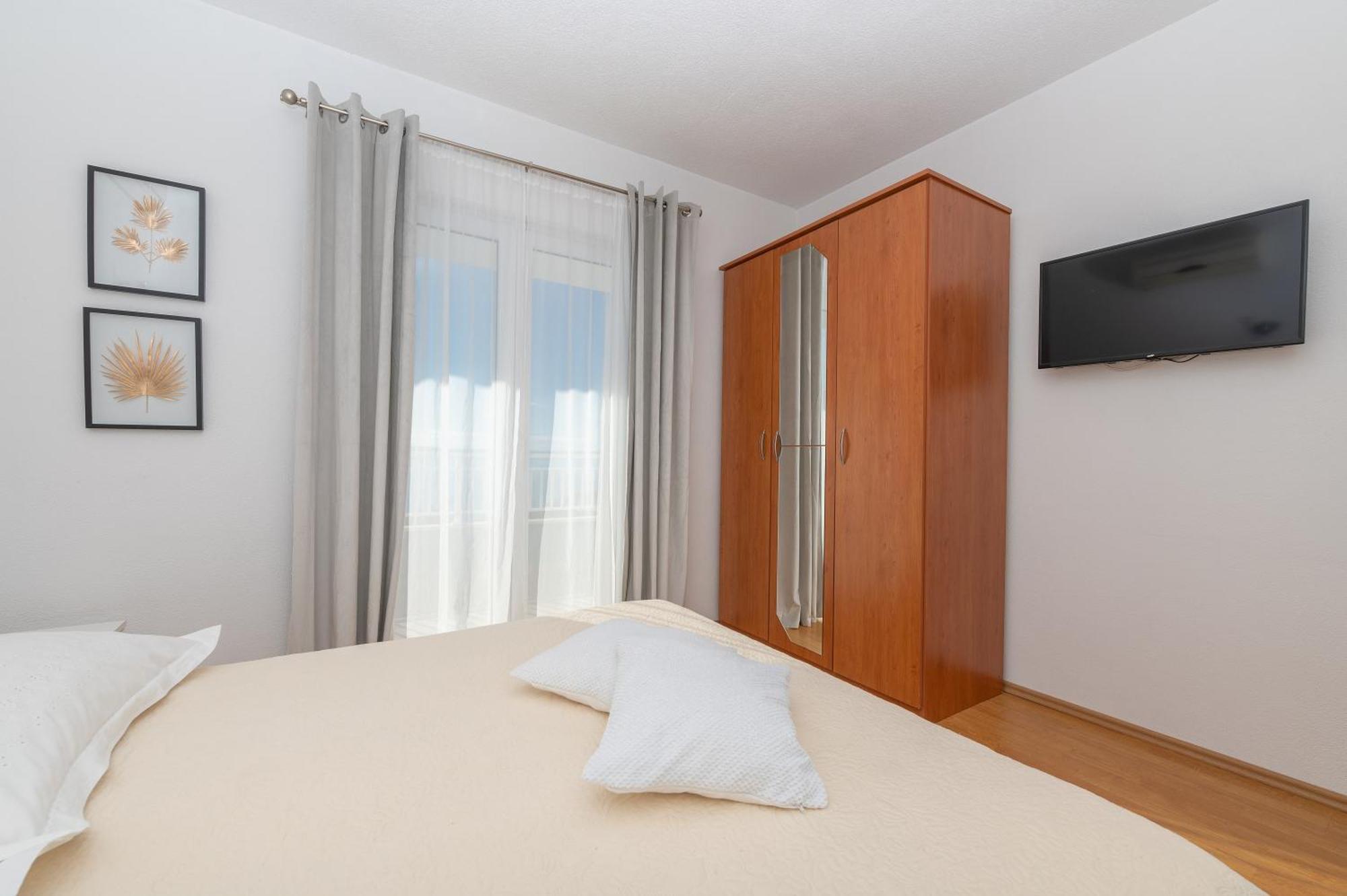 Villa Violeta With Amazing Sea View Makarska Exterior photo